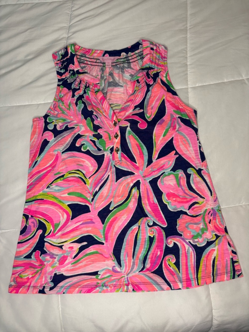 Lilly Pulitzer Sleeveless Top Bundle XS | Tropical & Floral Prints - Picture 5 of 12